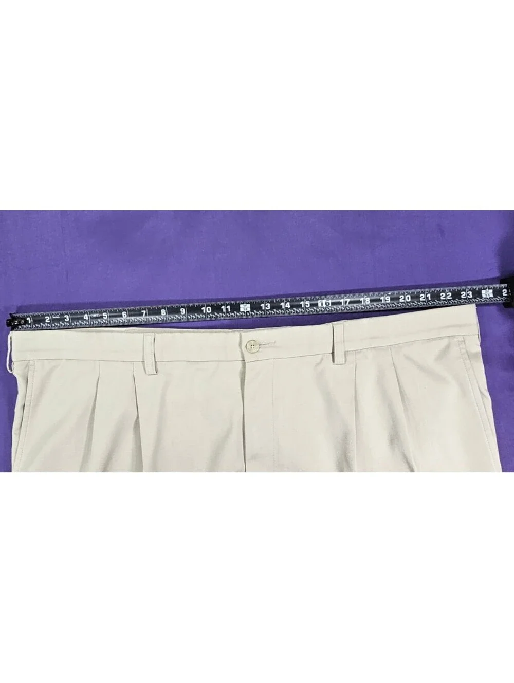 Roundtree & Yorke Performance Work Play Men's Shorts. Size 46B. Golf
